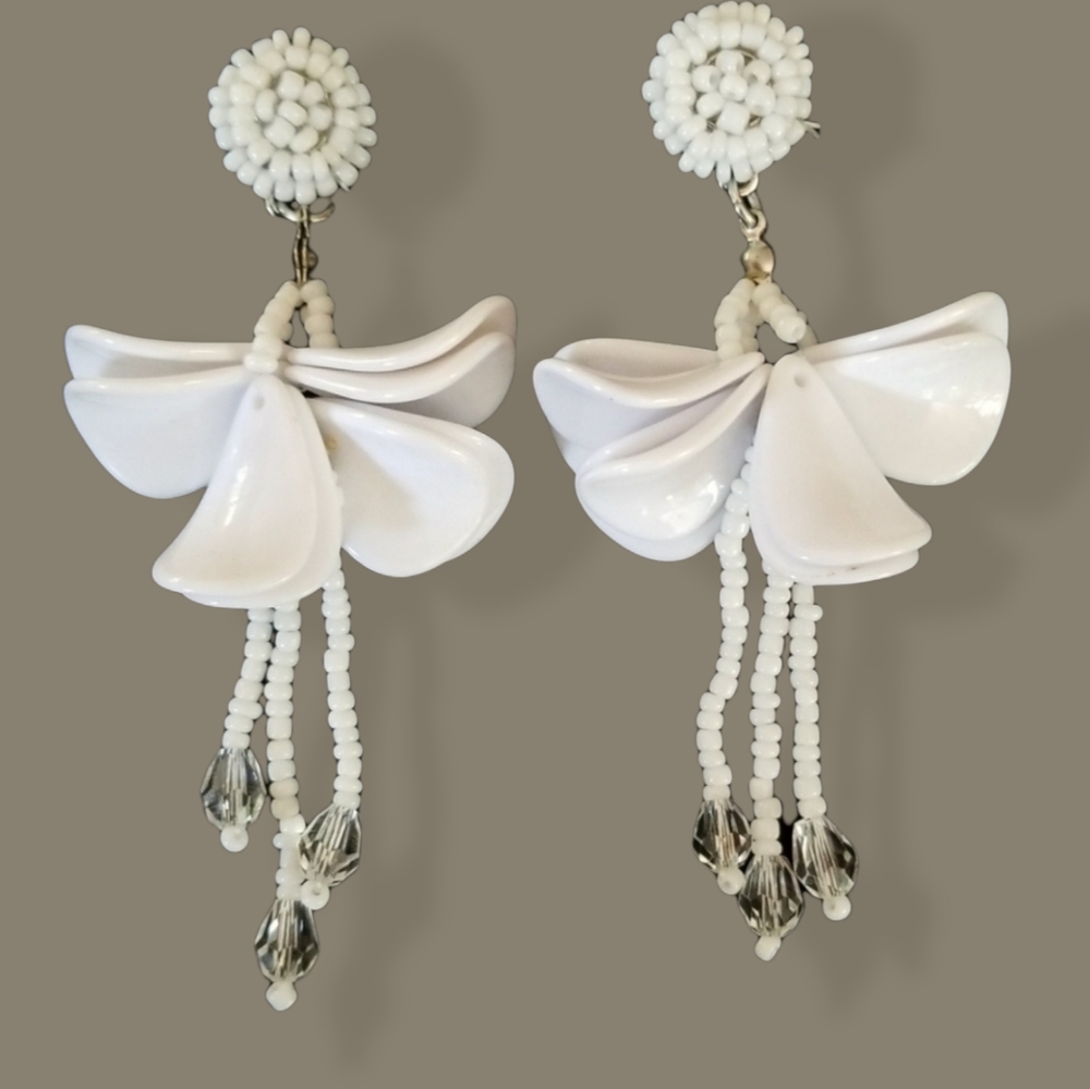 Vintage Estate Beaded Dangling Pierced Earrings